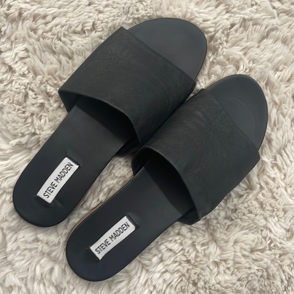 Steve Madden sandals